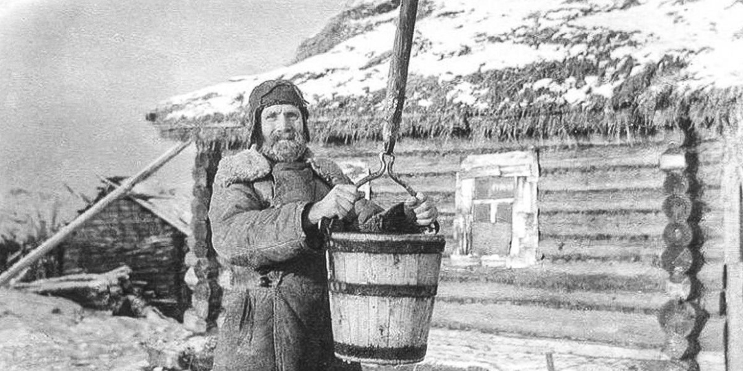 Элитный батальон егерей сделал его старостой: великий подвиг самого пожилого Героя Советского Союза