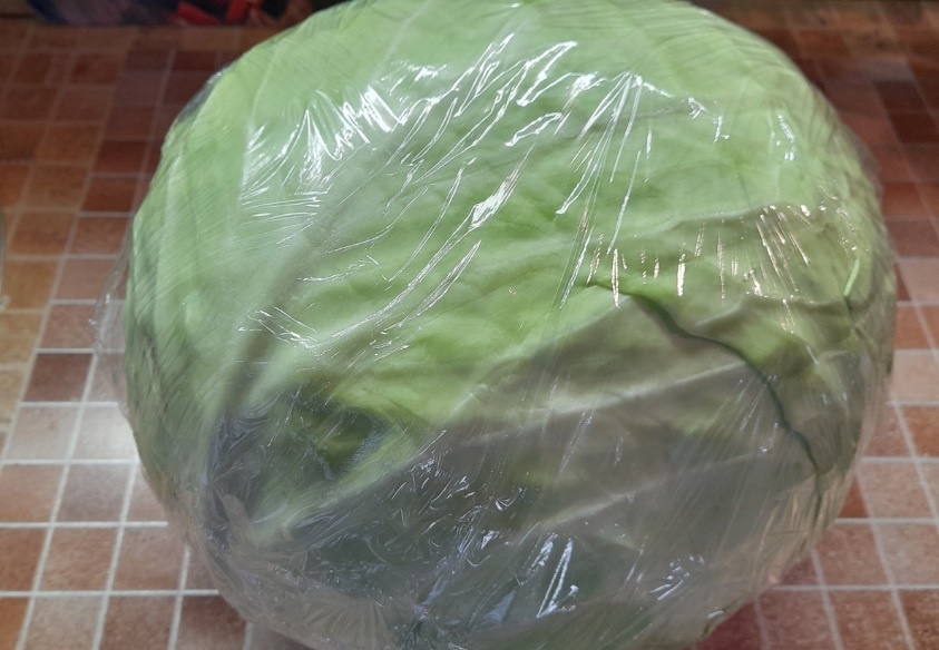 Как сохранить капусту в пищевой плёнке: простые правила долгого хранения. Фото автора