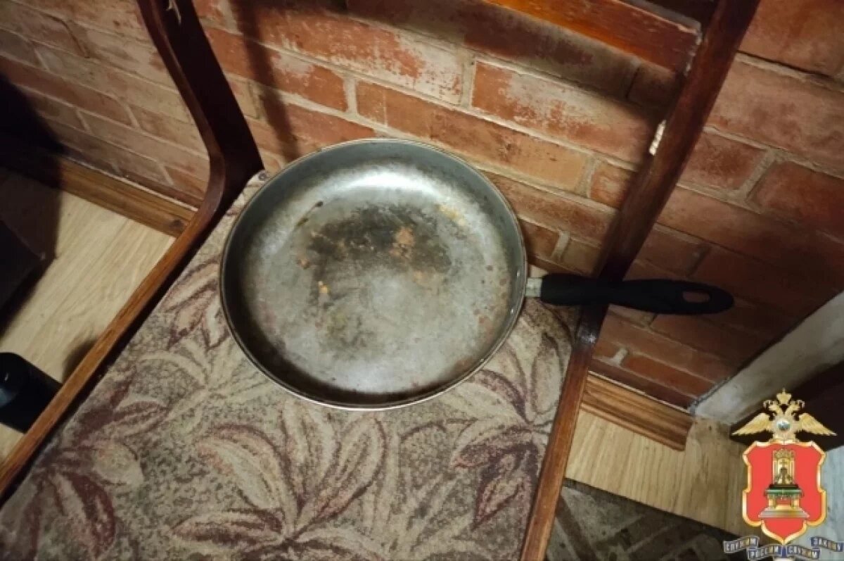    Житель Осташкова вооружился сковородой и получил «статью»