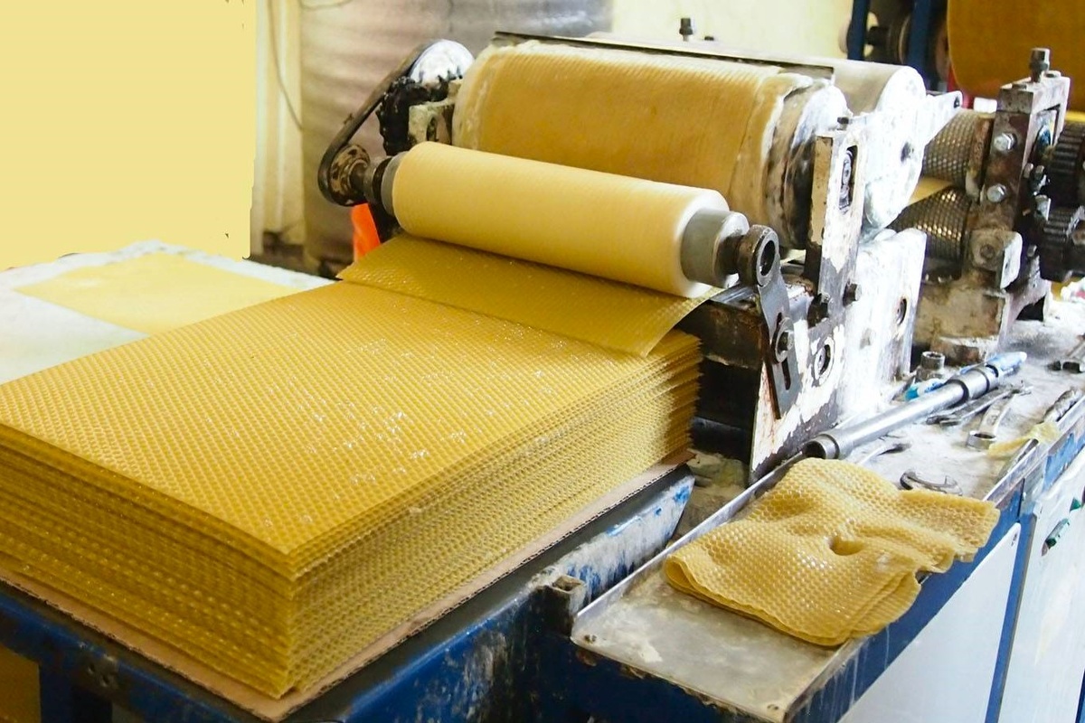 вальцы для вощины с электроприводом