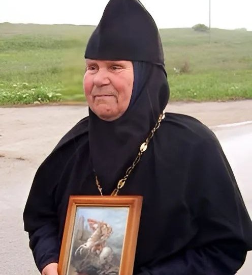 Вчера, в возрасте 99 лет отошла ко Господу первая игумения монастыря-матушка Акилина (в миру Александра Егоровна Ляшко