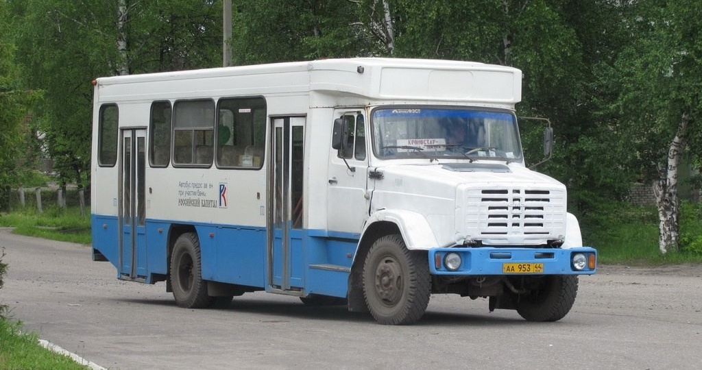 ГолАЗ-4242 – неказистый голицинский автобус