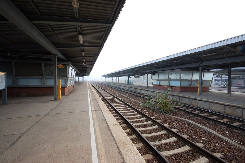 Перон станции Шонефельд