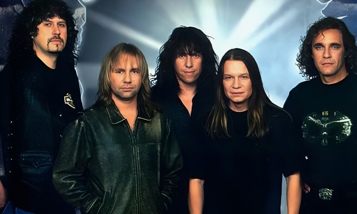 Ария в 2001 году