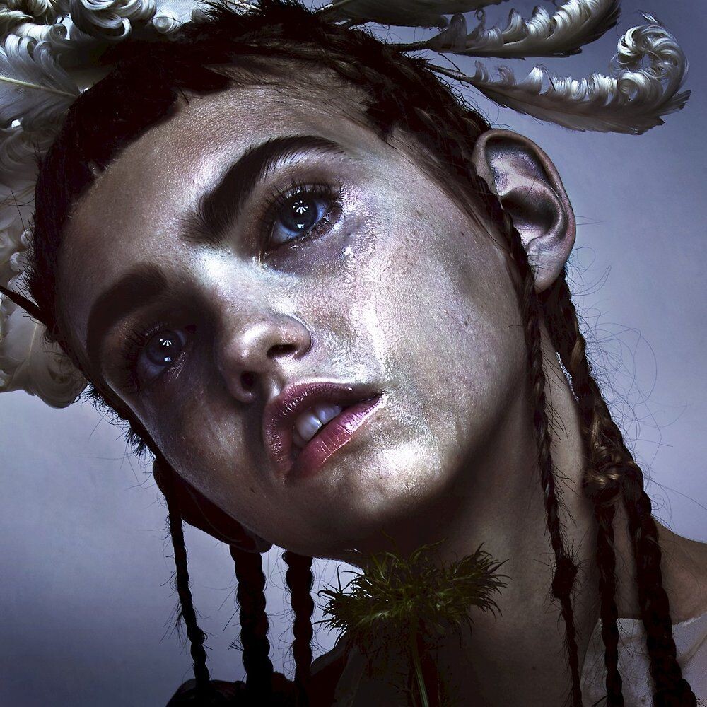 Некоторые работу удивляют таинственностью