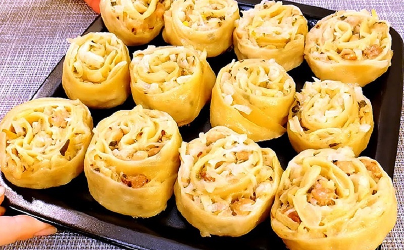 Манты-розочки за полчаса: два варианта начинки для вкусного ужина
