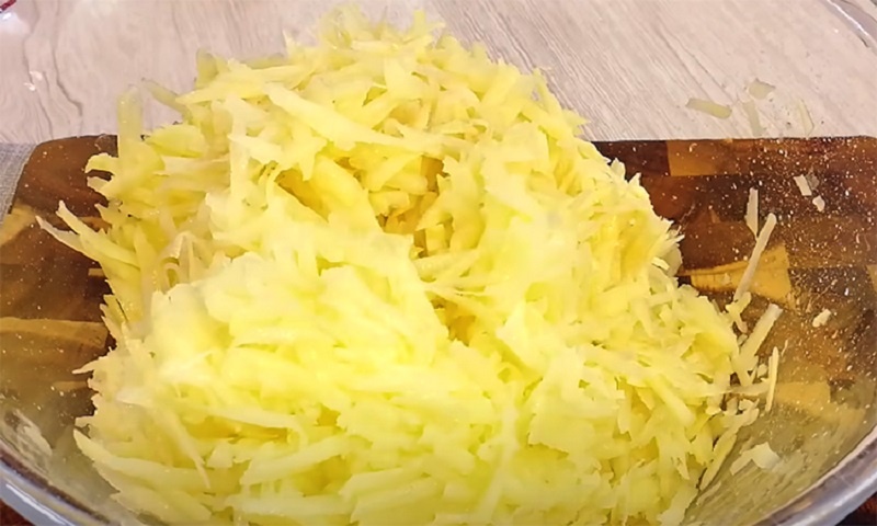 Манты-розочки за полчаса: два варианта начинки для вкусного ужина