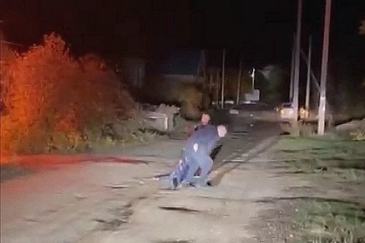    Горожане спасли из огня земляка под Волгоградом – видео