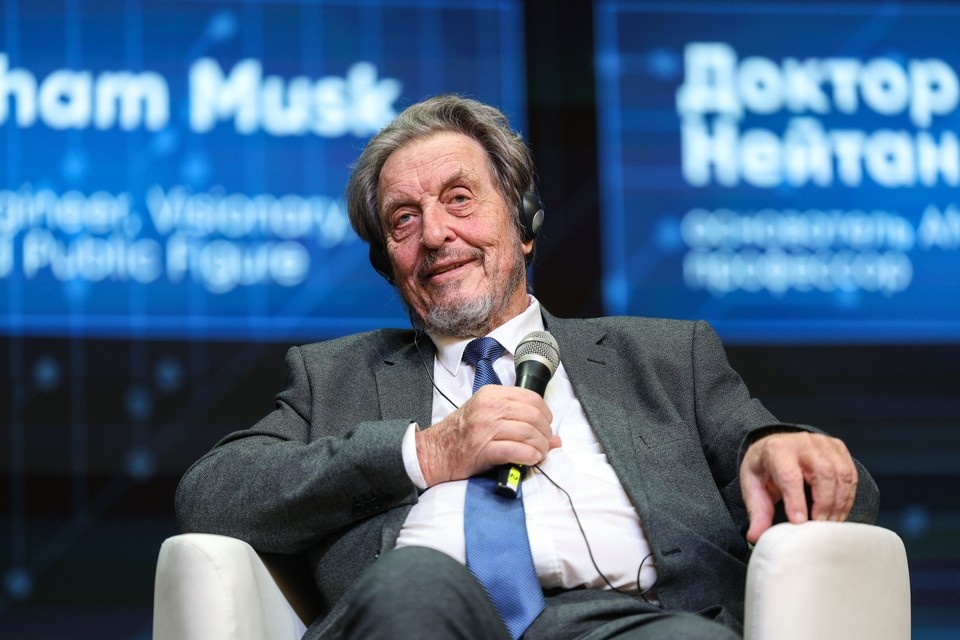    Эррол Маск восхитился ролью Советского Союза в мировой истории GLOBAL LOOK PRESS