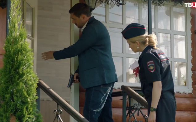 Кадр из сериала "Тайна за углом-2" (2025)