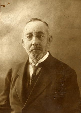 Мехмед Джелаль-бей. Источник