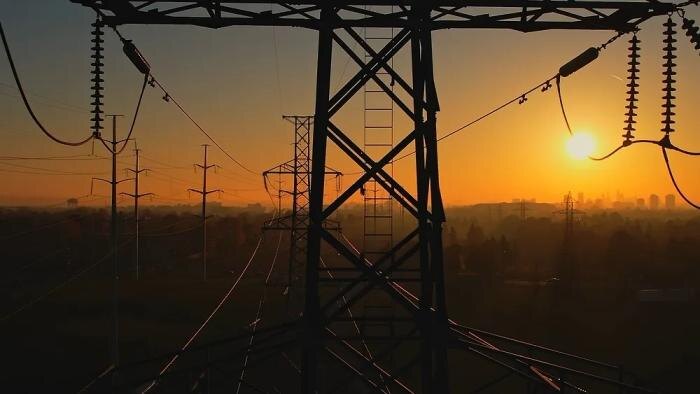 Обложка © Shutterstock / FOTODOM / MotionPixxle Studio