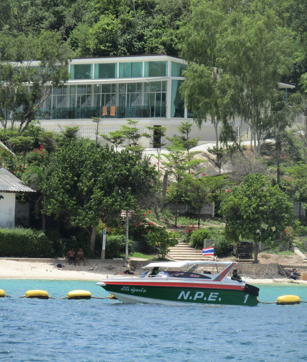 Остров Ко Лан