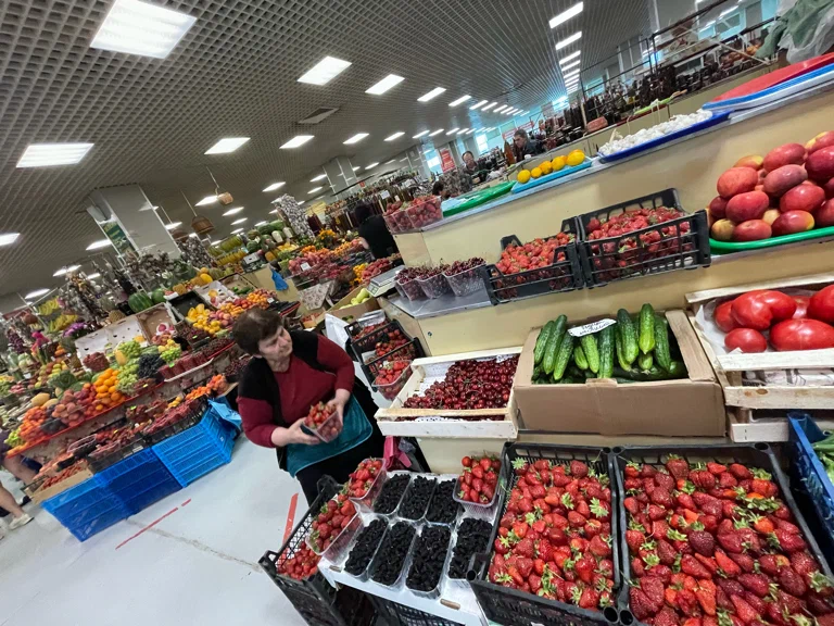 Центральны рынок в Сочи