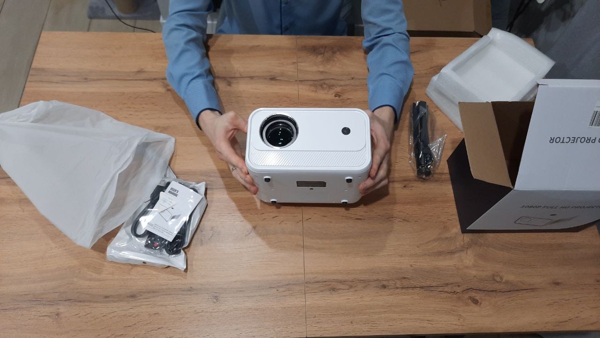 Достаточно компактный и легкий 