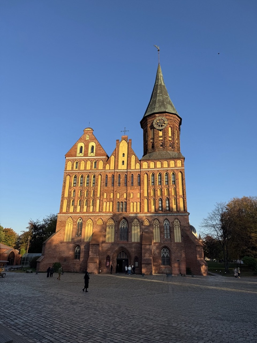 Сердце города - кафедральный собор.