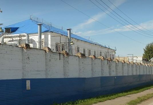 Возможно, именно за этим забором находились часть зданий завода И.С. Митрохина...