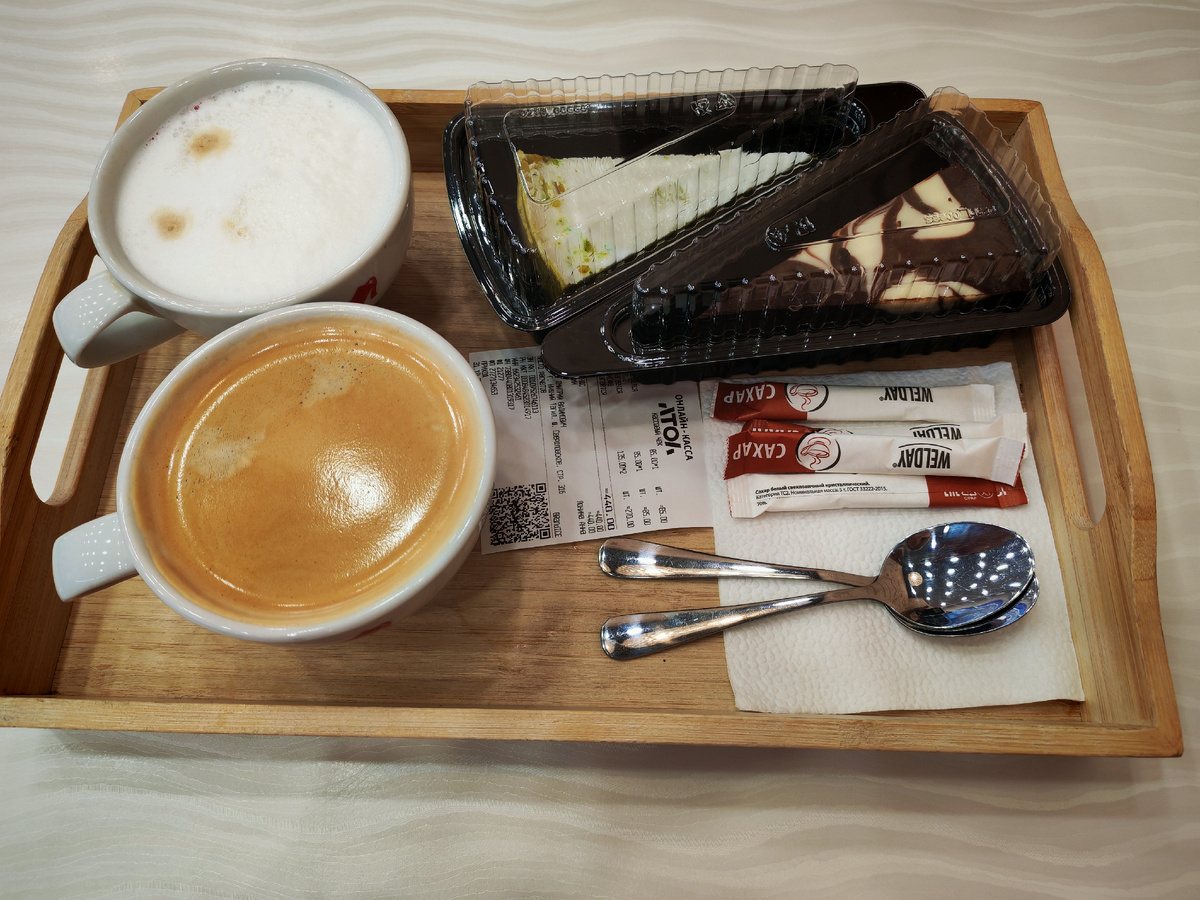 Кофе и чизкейк. Про нашу жизнь. В ТРЦ Depo Нижний Тагил.