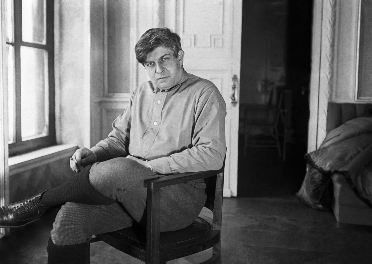    Советский поэт, драматург, переводчик Эдуард Георгиевич Багрицкий. Начало 1930-х / ТАСС