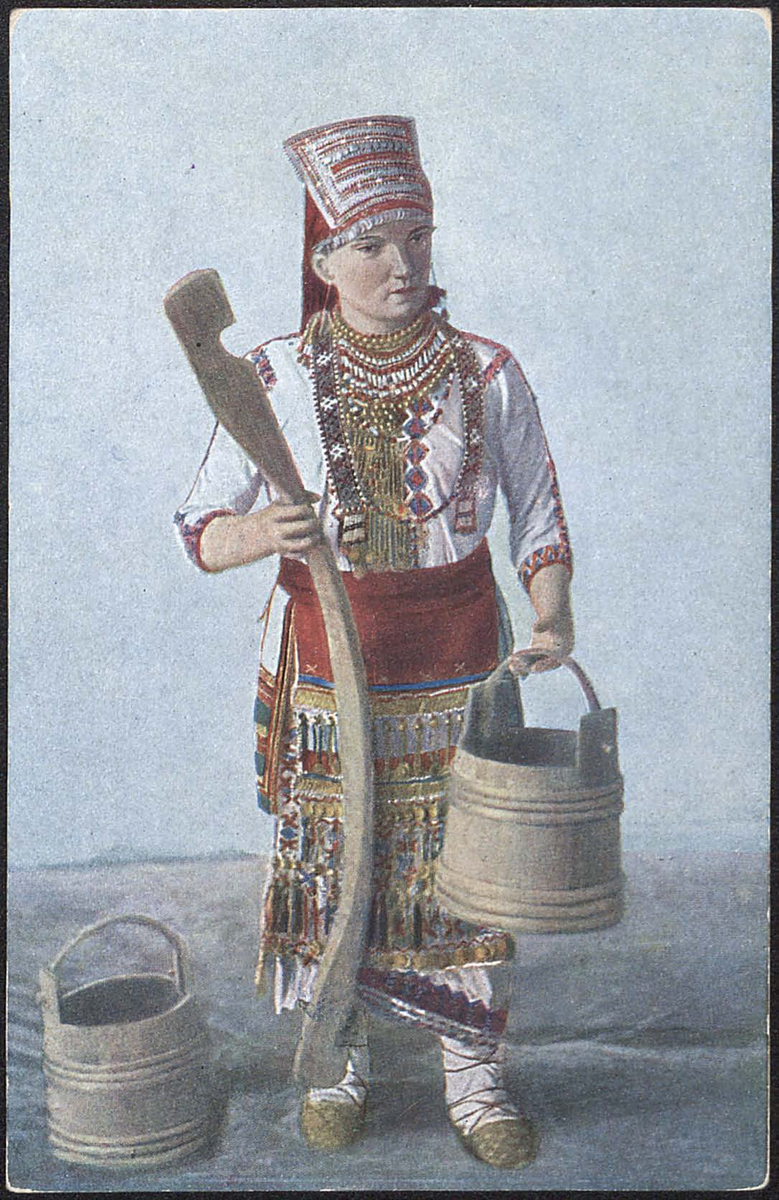 Лицевая сторона открытки. Мордва.  Императорский Московский и Румянцовский Музей. Дашковское Этнографическое Собрание. — Москва : Т-во Соропечатни А.А. Левенсон, [1913]. 