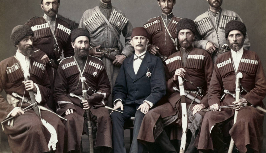 Почему горцы Кавказа сохраняют ясный ум до глубокой старости. 3 ферментированных продукта в их рационе