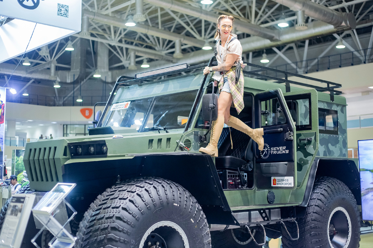 Фото с выставки ОиР "Охота и рыболовство на Руси, 28.09.2024 Москва, Экспоцентр.