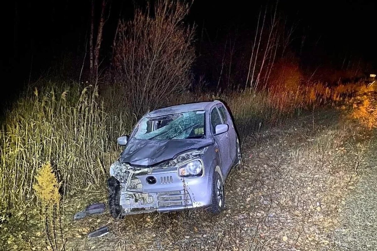    В Хабаровском крае Mazda сбил двоих пешеходов на трассе, один погиб