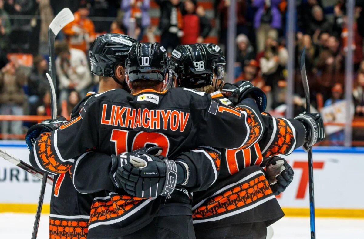    Хабаровский ХК «Амур» вырвал победу у «Адмирала» и прервал серию поражений