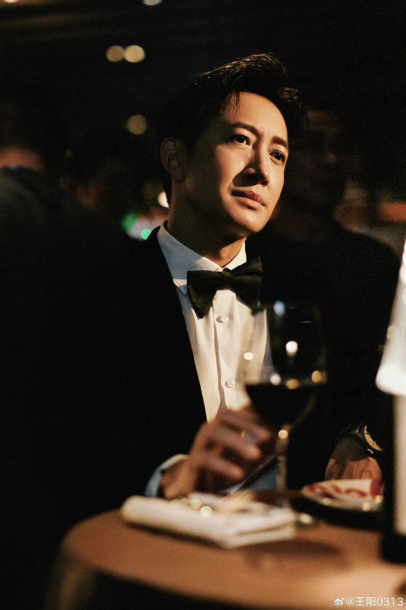 Актёр Ван Ян. Любимая дорама - "Война веры". Смотрите галерею...