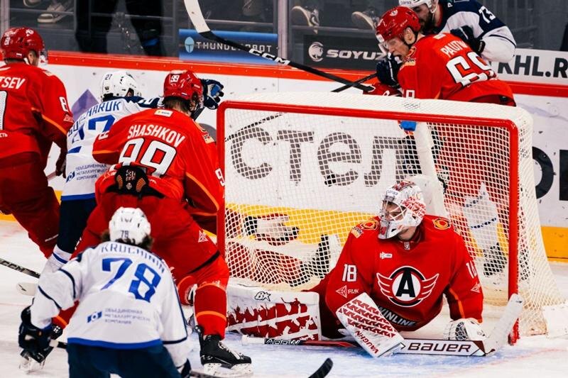    Фото пресс-служба ХК «Автомобилист»/Момент матча