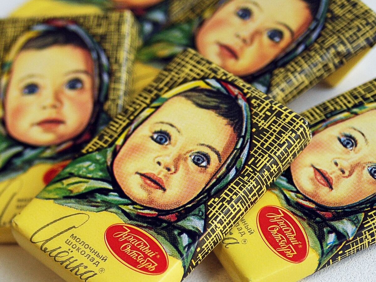    Шоколад "Аленка"© РИА Новости / Мария Косарева
