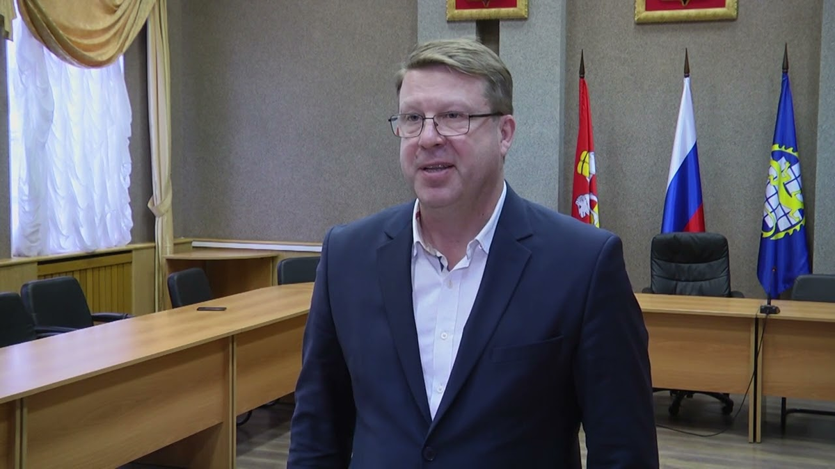 Фото из открытых источников. Во он, новый-старый директор ММПКХ