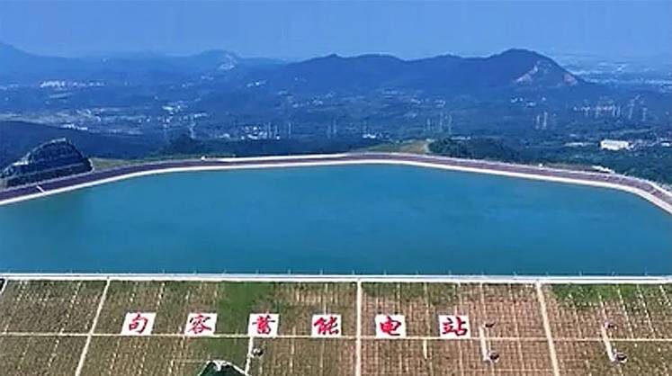     ГАЭС дополнит ветрогенерацию