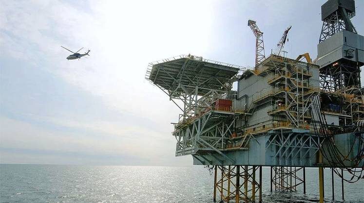     19,99% в проекте по разработке газоконденсатного месторождения Шах-Дениз на азербайджанском шельфе Каспия — один из крупнейших зарубежных добычных активов «ЛУКойла»