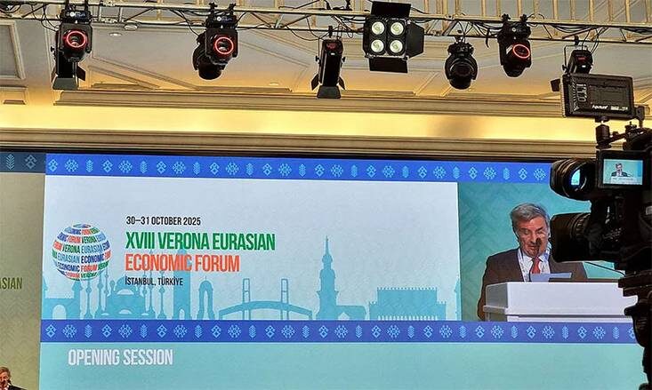    ЕВГЕНИЯ ОБУХОВА: