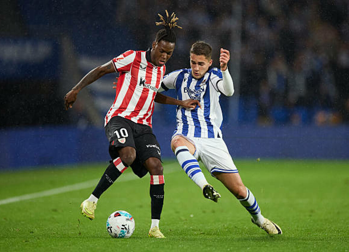     В Испании назвали причину замены Захаряна в матче с «Атлетиком»