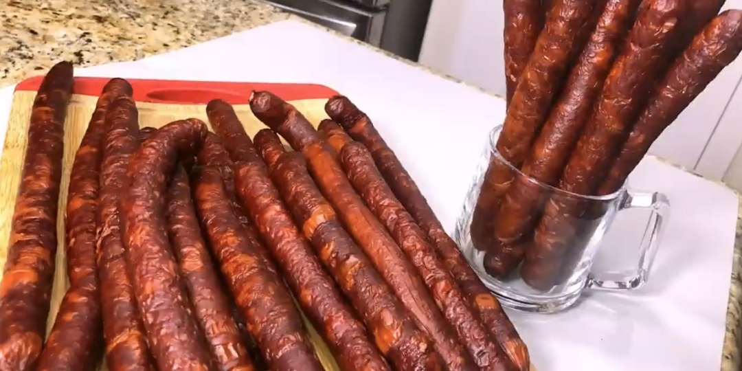 Брауншвейгские колбаски: пошаговый рецепт домашнего приготовления