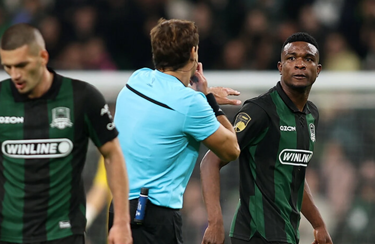 Кирилл Левников и Джон Кордоба в матче "Краснодар" - "Спартак". Фото: соцсети