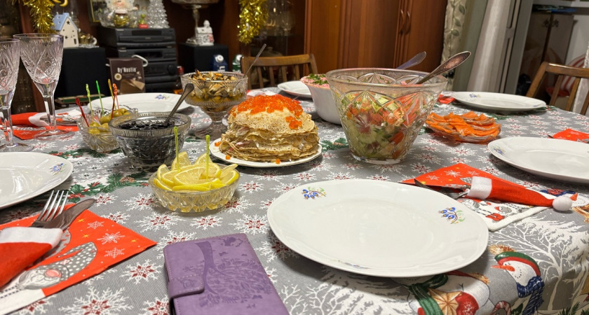    Никогда не стою у плиты 31 декабря, простые и вкусные рецепты, которые выручают из года в год - готовятся в считанные минуты