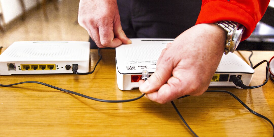 Стоит ли выключать роутер на ночь? Разбираю аргументы “экономных” соседей