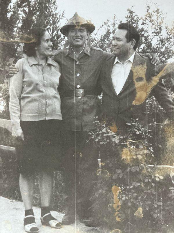 Илюс Фагимович с родителями