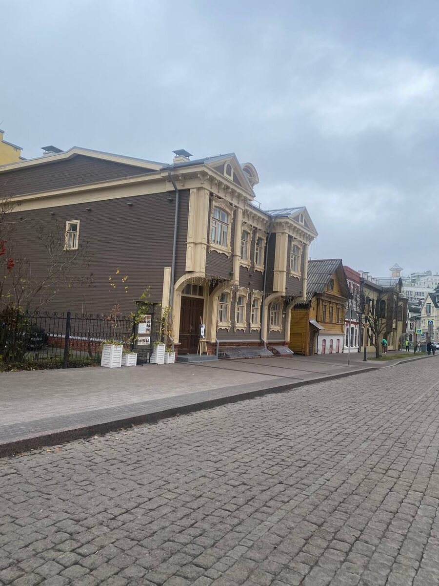 Дом усадьбы Гусевых, Славянская, 4