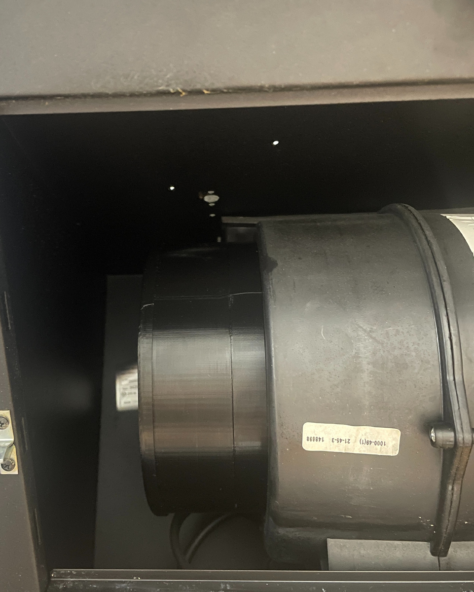 Фильтр с одной из сторон - их два. Тут вариант немного другой, у Вас уже версия 2.0