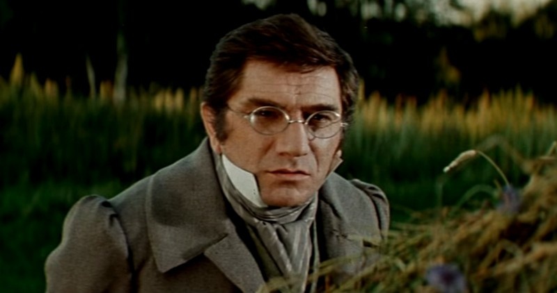 Михаил Лежнев в исполнении Армена Джигарханяна. Кадр из фильма "Рудин" (1977).