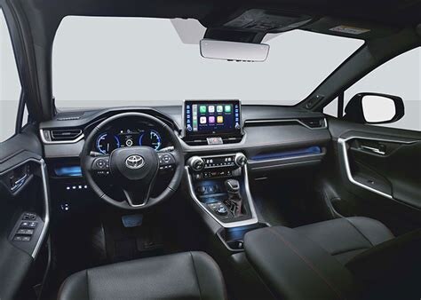 Toyota RAV4 салон