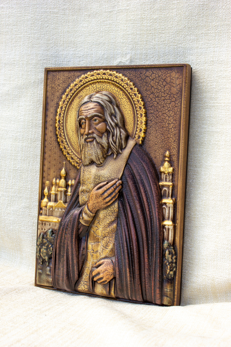 Икона Серафима саровского. Ясень. Техника кракле.