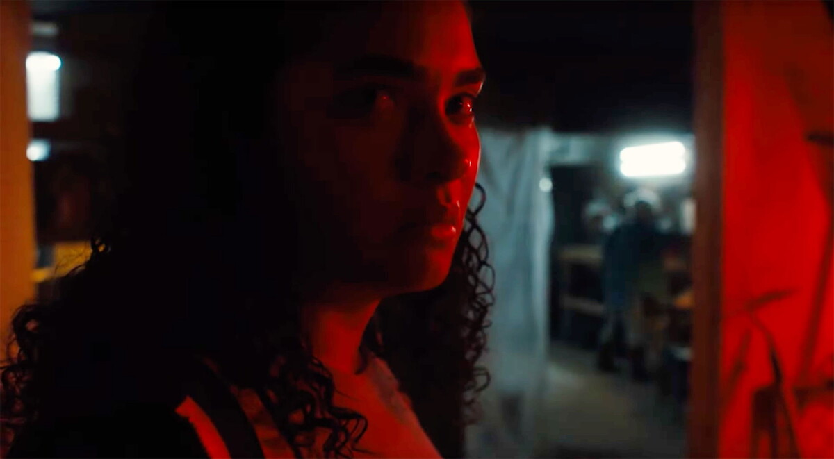 Кадр фильма "По нашей крови"