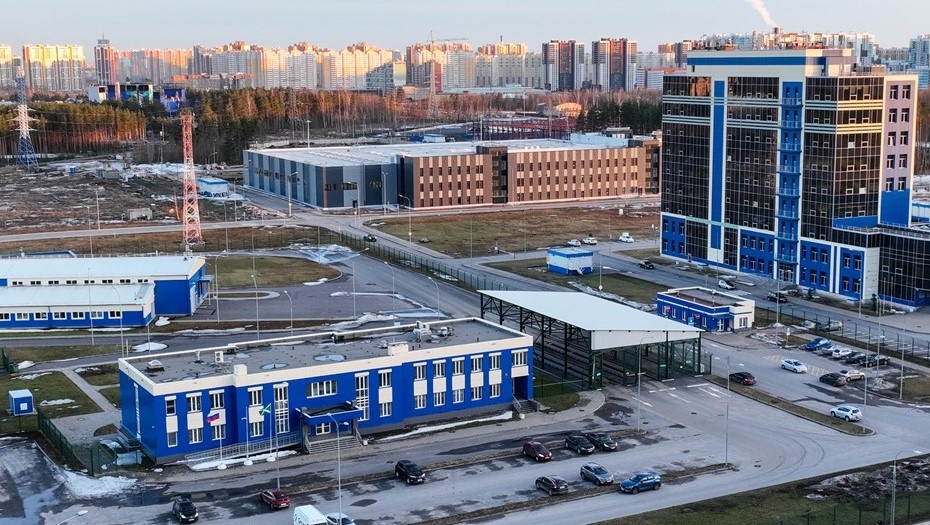    Особая экономическая зона "Санкт-Петербург", площадка "Новоорловская" в Приморском районе. Автор фото: Тихонов Михаил