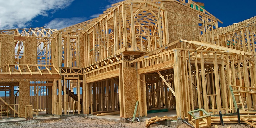 О том, как строят каркасные дома в США сегодня. И почему американцы покупают себе именно такое жилье.