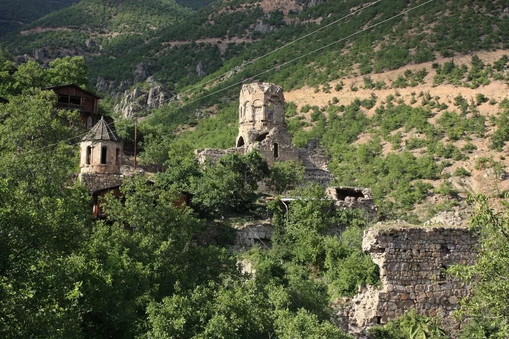 Монастырь в Тао Кларджети Хандзта